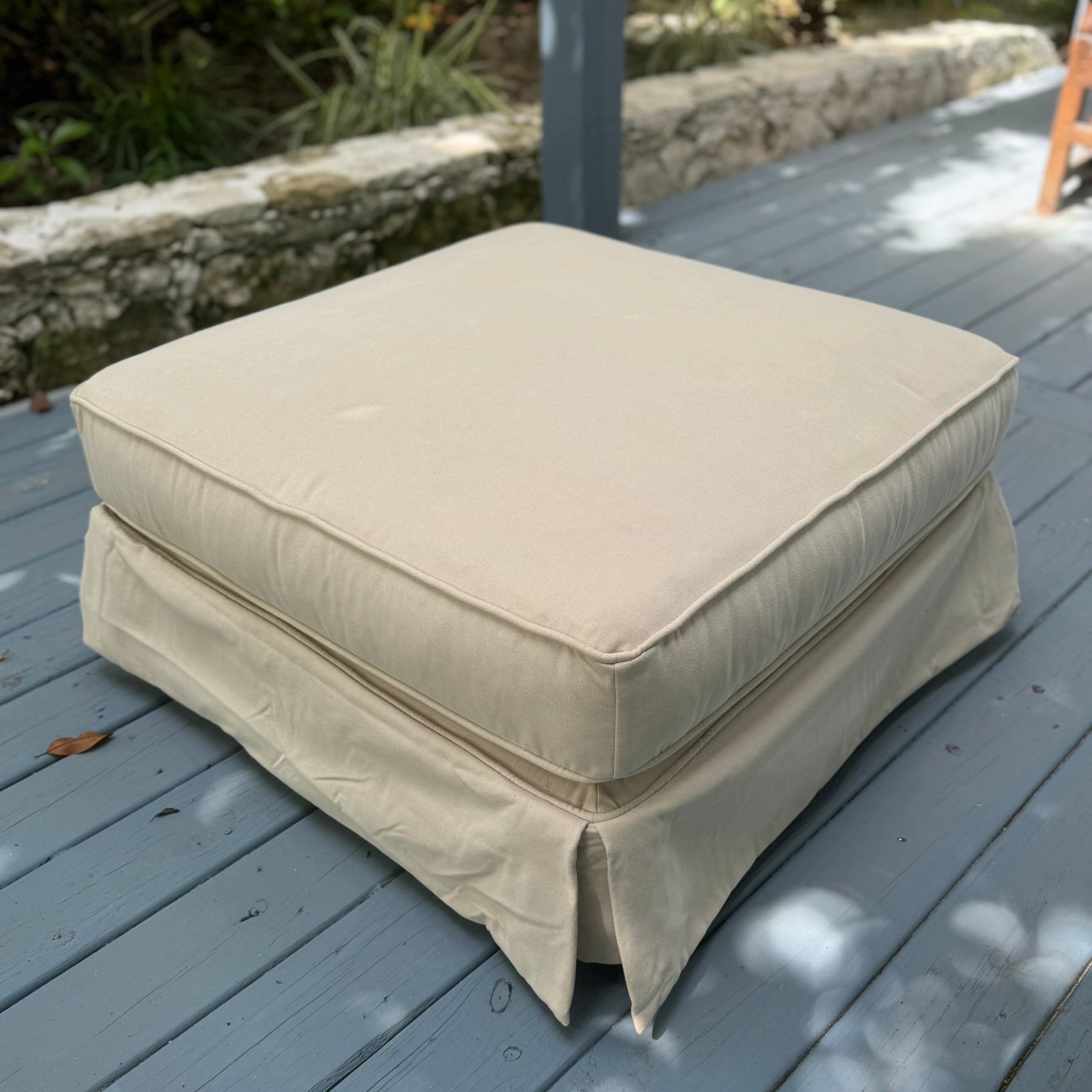 32" Ottoman beige